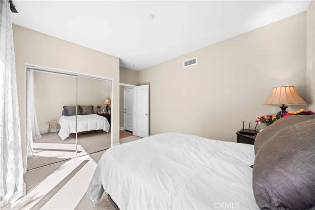 70 Twin Gables, Irvine, CA 92620