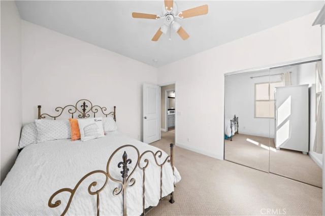 70 Twin Gables, Irvine, CA 92620