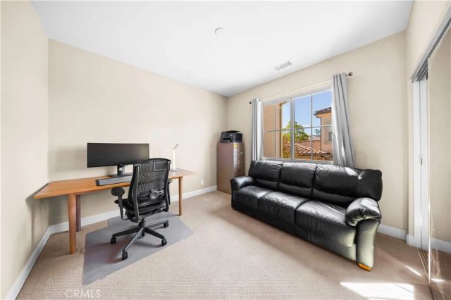 70 Twin Gables, Irvine, CA 92620