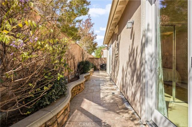 70 Twin Gables, Irvine, CA 92620