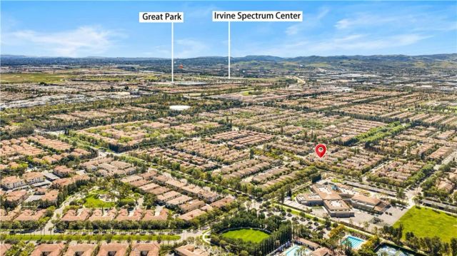 70 Twin Gables, Irvine, CA 92620