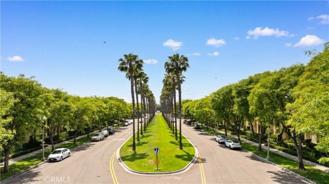 70 Twin Gables, Irvine, CA 92620