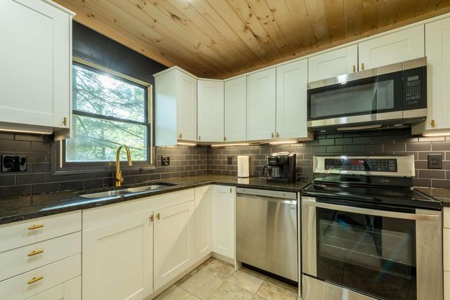 23862 Dunlap Road, Rockbridge, OH 43149