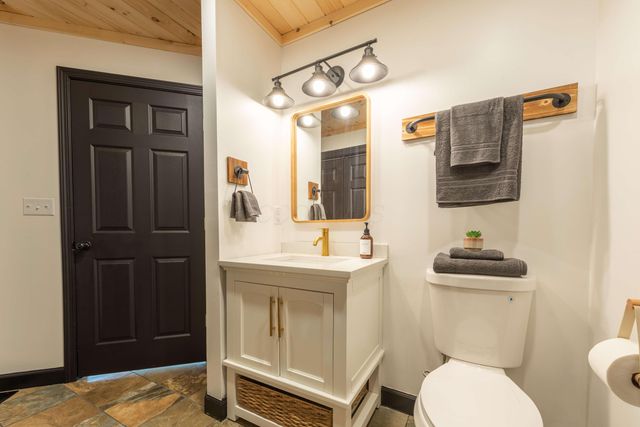 23862 Dunlap Road, Rockbridge, OH 43149