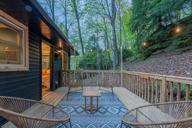 23862 Dunlap Road, Rockbridge, OH 43149