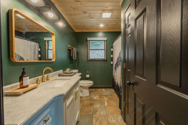 23862 Dunlap Road, Rockbridge, OH 43149