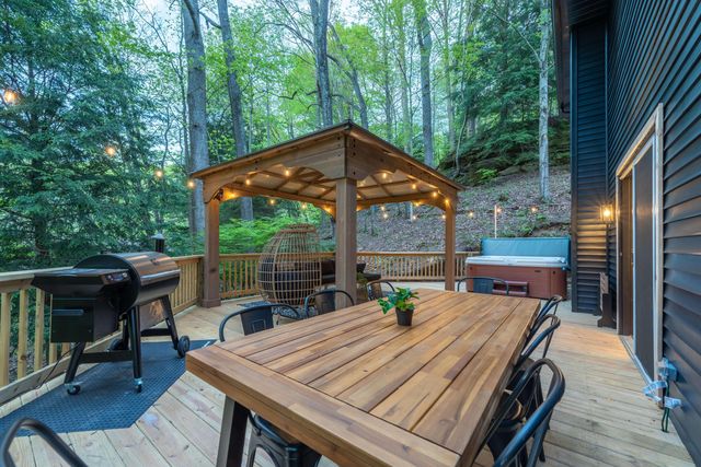 23862 Dunlap Road, Rockbridge, OH 43149