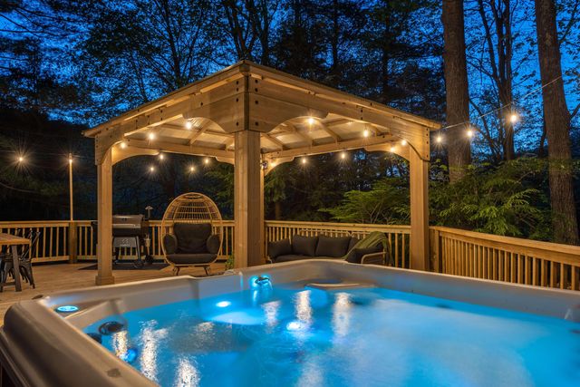 23862 Dunlap Road, Rockbridge, OH 43149