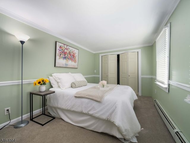 32 Laurel Dr, Jefferson Twp., NJ 07438
