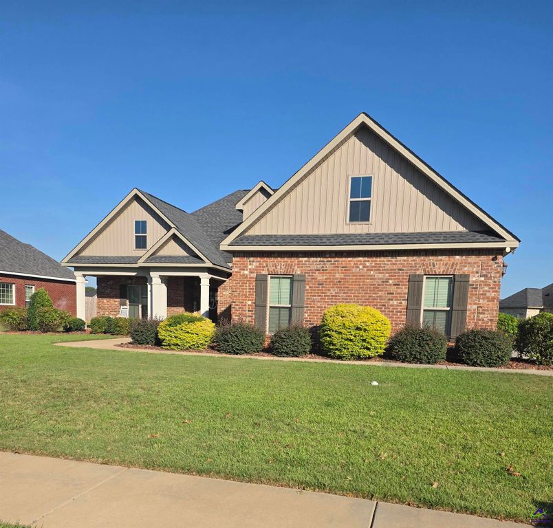 225 Caleb Way, Byron, GA 31008