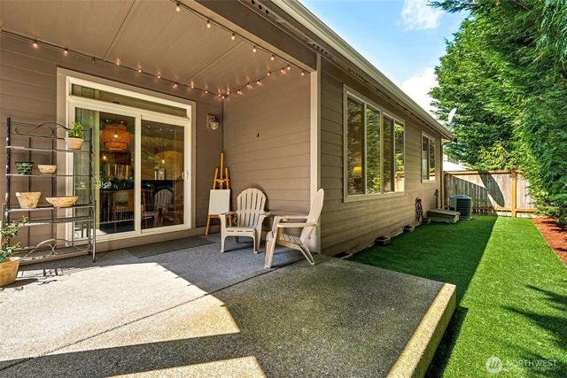 8842 28th Way SE, Olympia, WA 98513