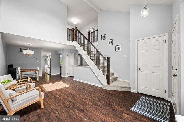 40 MAY APPLE DR, Downingtown, PA 19335