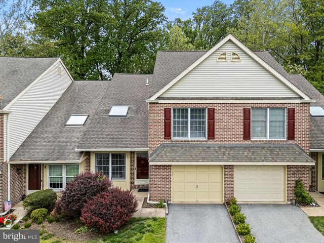 40 MAY APPLE DR, Downingtown, PA 19335