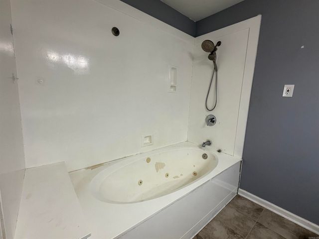 1054 Highland Blvd, Cabot, AR 72023