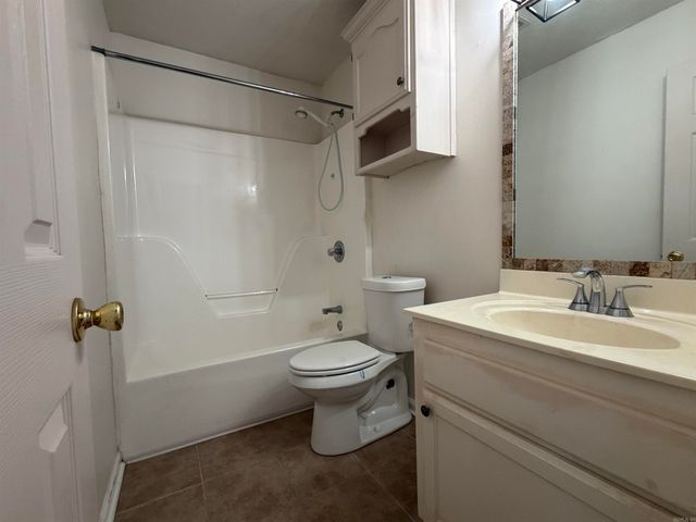 1054 Highland Blvd, Cabot, AR 72023