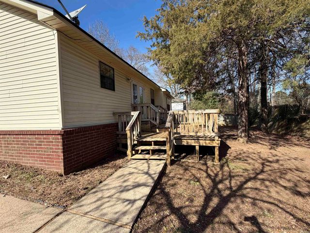 1054 Highland Blvd, Cabot, AR 72023