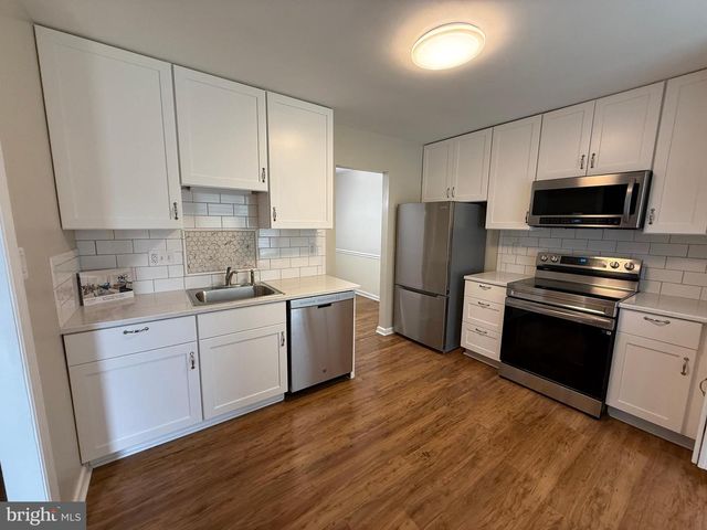 12457 ANDOVER CT, Woodbridge, VA 22192