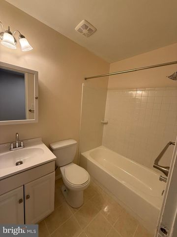 12457 ANDOVER CT, Woodbridge, VA 22192