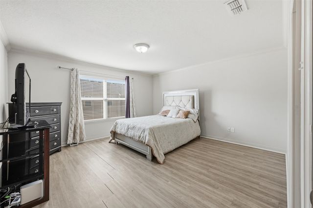 6913 Sandshell Boulevard, Fort Worth, TX 76137