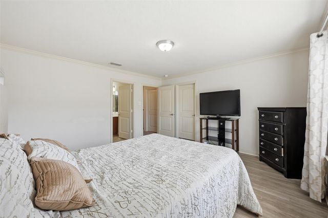 6913 Sandshell Boulevard, Fort Worth, TX 76137