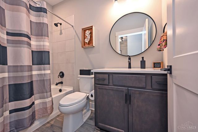 5235 Greenview Lane, Turtle Creek Twp, OH 45036