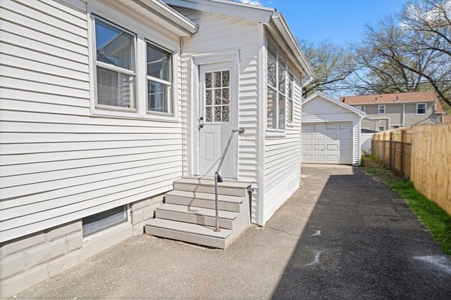 105 Wilber Street, Springfield, MA 01104