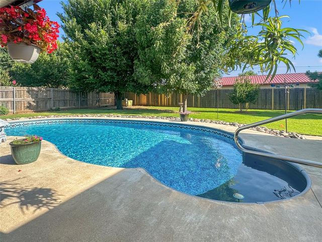 1260 Penny Lane, El Reno, OK 73036