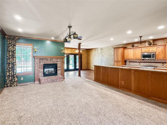 1260 Penny Lane, El Reno, OK 73036