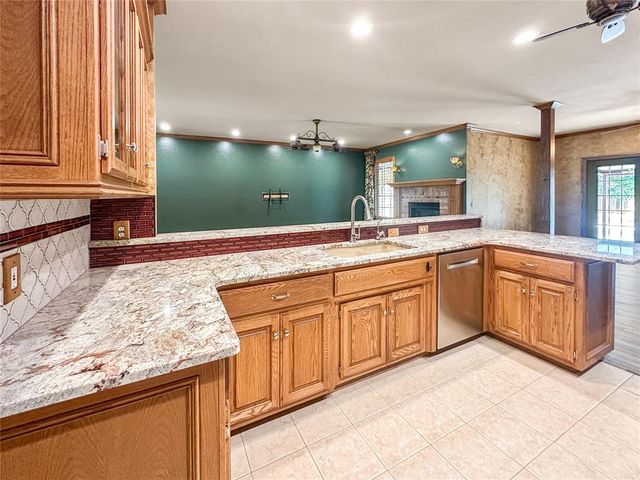 1260 Penny Lane, El Reno, OK 73036
