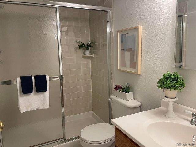3632 Oakwood Drive, Longmont, CO 80503