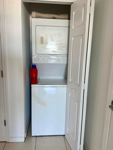 140 S Dixie Highway 905, Hollywood, FL 33020