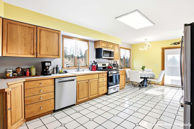 23209 Cals Court, Harvard, IL 60033