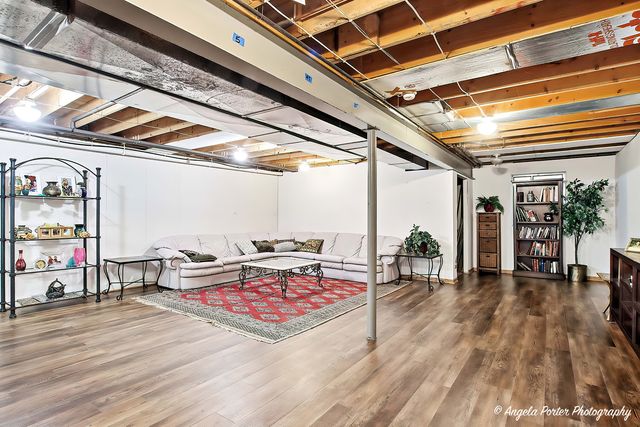 23209 Cals Court, Harvard, IL 60033