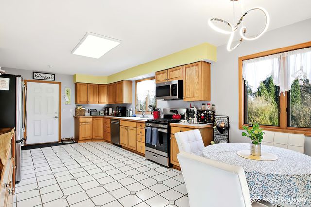 23209 Cals Court, Harvard, IL 60033