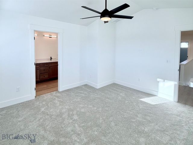 831 Accolade Loop, Belgrade, MT 59714