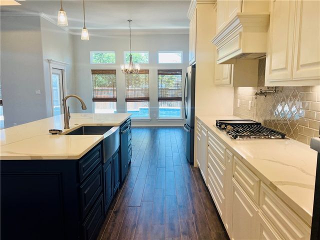 13922 Suntan Ave, Corpus Christi, TX 78418