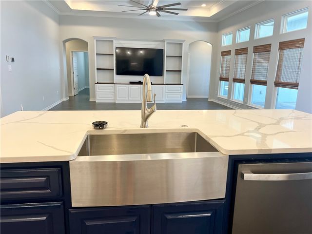 13922 Suntan Ave, Corpus Christi, TX 78418