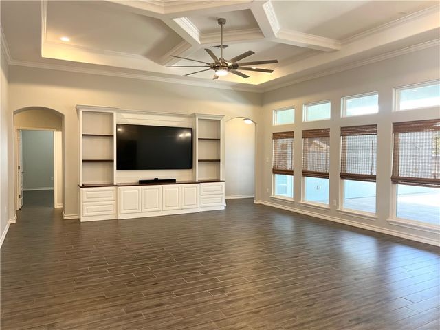 13922 Suntan Ave, Corpus Christi, TX 78418