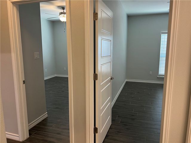 13922 Suntan Ave, Corpus Christi, TX 78418
