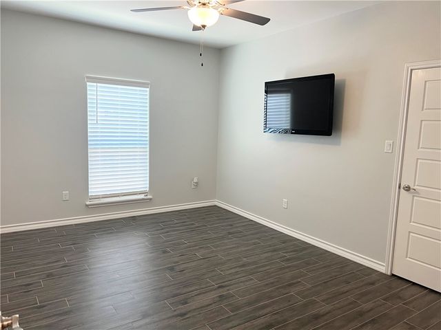 13922 Suntan Ave, Corpus Christi, TX 78418