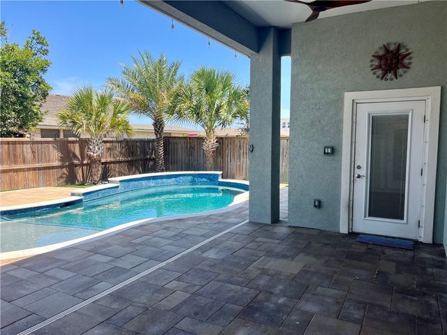 13922 Suntan Ave, Corpus Christi, TX 78418