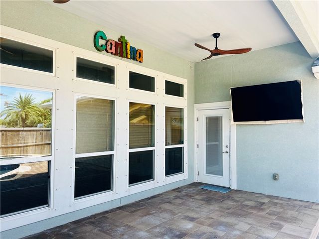 13922 Suntan Ave, Corpus Christi, TX 78418