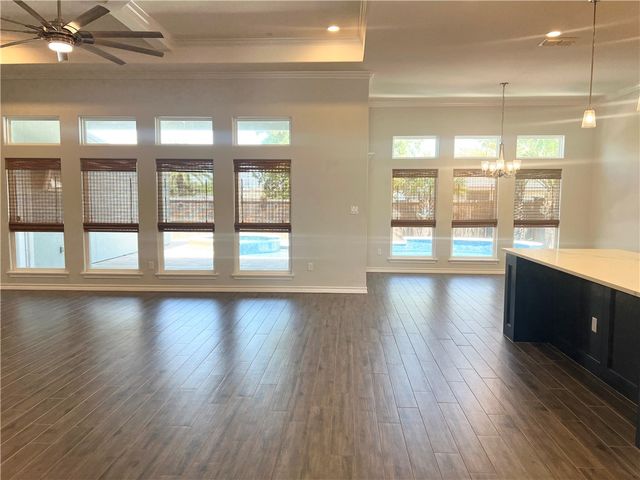 13922 Suntan Ave, Corpus Christi, TX 78418