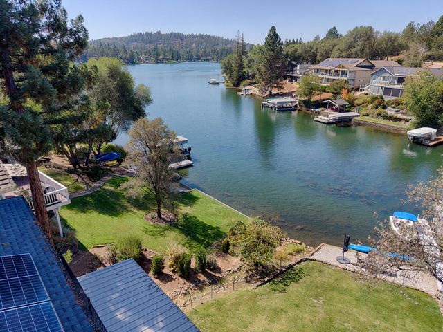 23440 Shadow Dr, Auburn, CA 95602