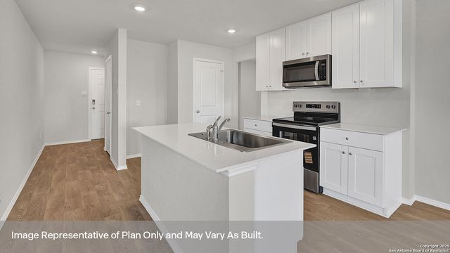 1239 AVERY RANCH DRIVE, New Braunfels, TX 78130