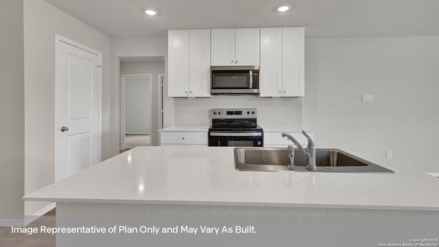 1239 AVERY RANCH DRIVE, New Braunfels, TX 78130