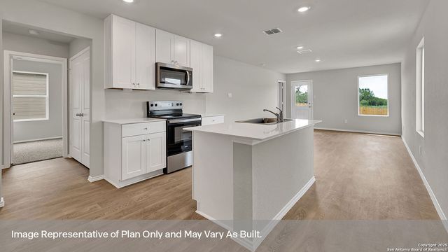 1239 AVERY RANCH DRIVE, New Braunfels, TX 78130
