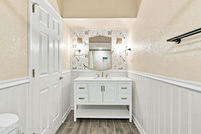 10097 Holly Berry Drive, Weeki Wachee, FL 34613