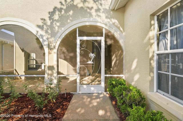 10097 Holly Berry Drive, Weeki Wachee, FL 34613