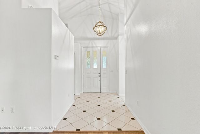 10097 Holly Berry Drive, Weeki Wachee, FL 34613
